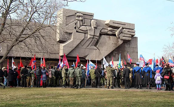 В Севастополе утвердили очень демократичный закон о митингах