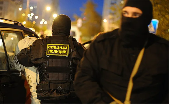 Спецоперации против донбасских нелегалов не было?