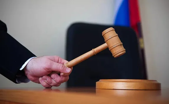 Ялтинец обокрал сотрудника ДПС и поджёг полицейский участок