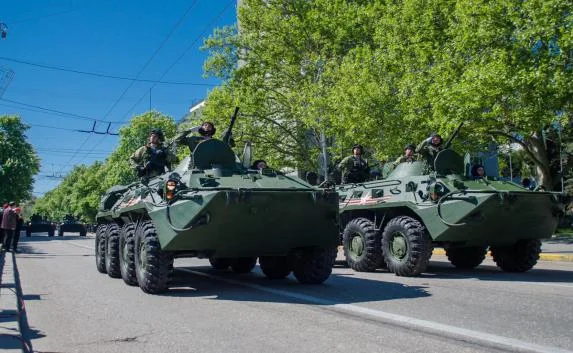 В центре Симферополя пройдёт показ военной техники