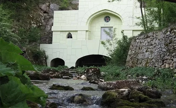 Природные достопримечательности Крыма: Аянский источник