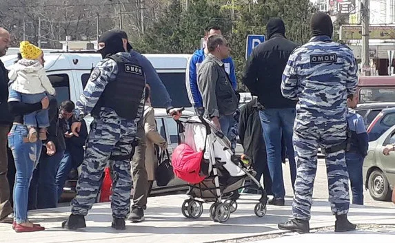 На Центральном рынке Симферополя устроили облаву (фото)