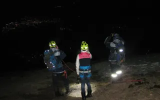Ночью на крымской трассе искали четырёхлетнюю девочку