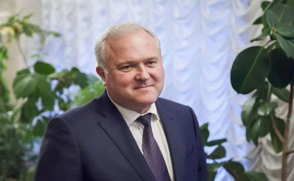 Ректора КФУ не спешат снимать с должности