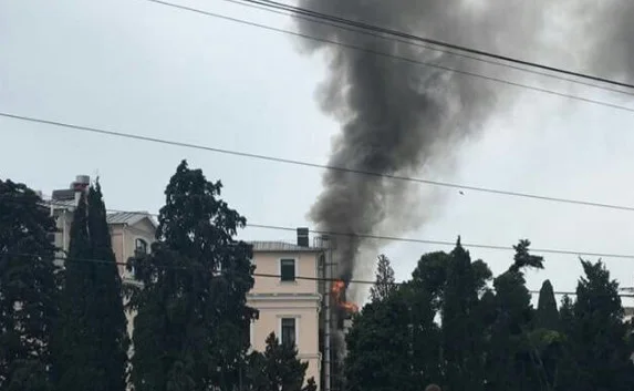 В Ялте горела 5-звёздочная «Вилла Елена» (фото, видео)