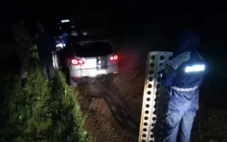 В горах Крыма спасли автомобилистов, застрявших на высоте 1,2 тыс. метров
