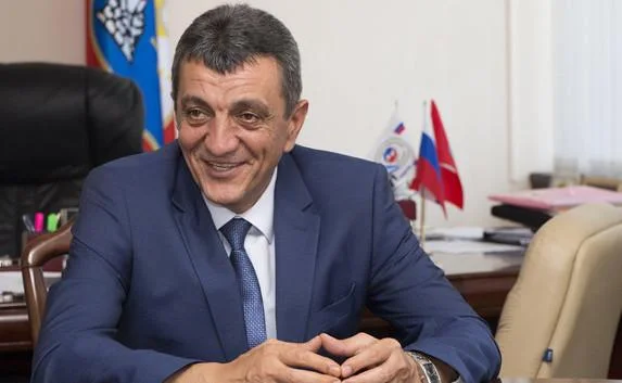Меняйло поздравил жителей Севастополя с Днём города