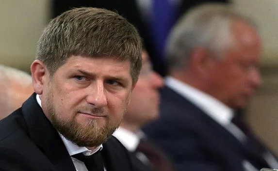 Кадыров отремонтировал мечеть в Севастополе