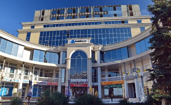 ​Терпение лопнуло: власти Севастополя хотят снести «Диалог»