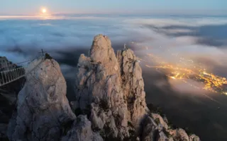 С плато Ай-Петри сорвался парень