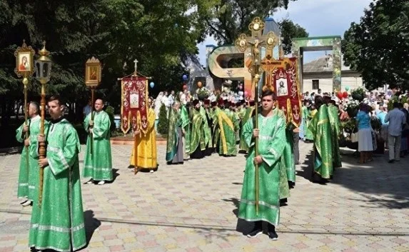 Завтра из-за крестного хода в центре Симферополя ограничат движение