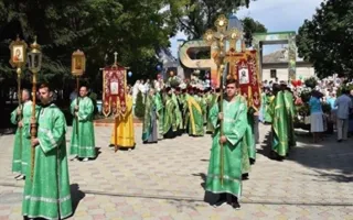 Завтра из-за крестного хода в центре Симферополя ограничат движение