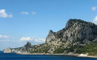 Московский подросток застрял на крымской горе Кошка