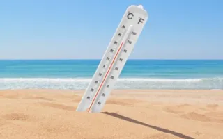 Погода на выходные в Крыму: жарко, море — до +27°