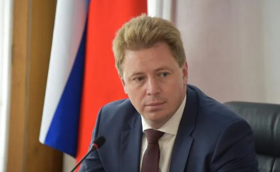 Овсянников пригрозил упразднить департамент экономики Севастополя