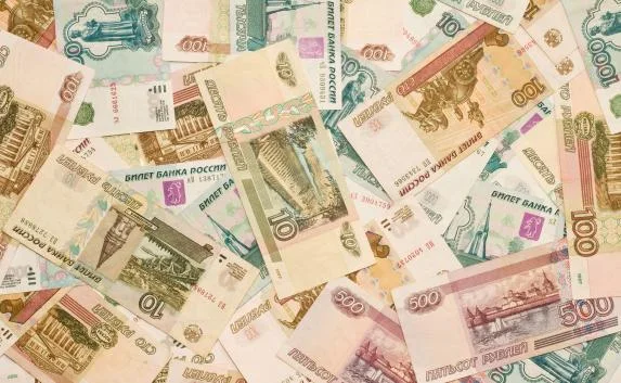 ​Россияне стали чаще пользоваться рефинансированием и экономить на алкоголе
