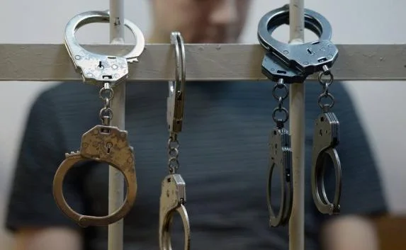 Керчанин, укусивший полицейского, сядет на два года