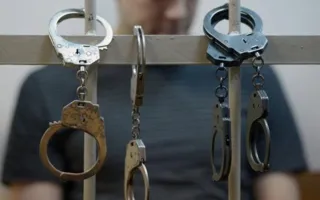 Керчанин, укусивший полицейского, сядет на два года