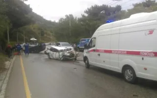 Двое погибших и пять пострадавших — хроника ДТП за сутки в Крыму (фото), видео