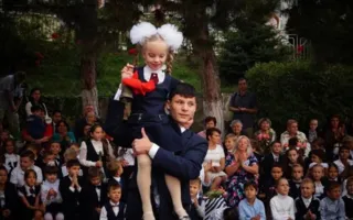 Первоклассники Симферополя потребовали отменить школьную форму и двойки, а суп заменить чипсами (фото)