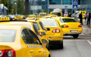 Туристы в Крыму: таксисты наживаются на отдыхающих