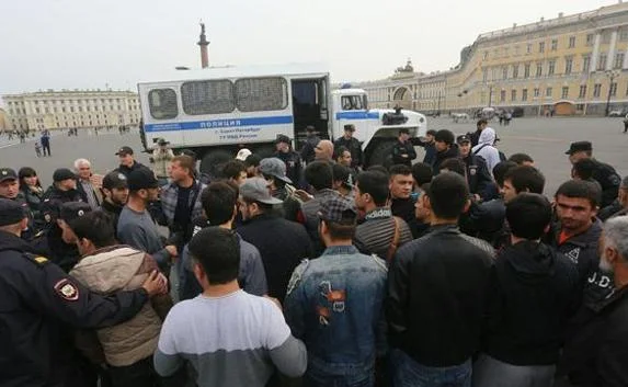 Около 130 митингующих в поддёржку мусульман Мьянмы задержаны в Петербурге