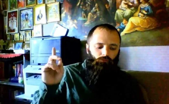 Глава «Христианского государства», призывавший к поджогам, уже был судим за убийство 