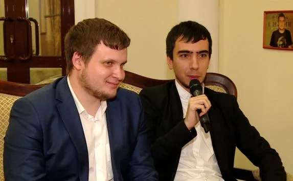 Пранкеров Вована и Лексуса внесли в базу «Миротворца»