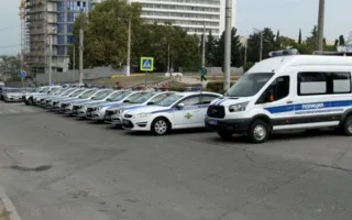 Полиция Севастополя организовала автомобильный парад на площади Восставших (фото, видео)