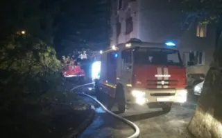 Троих детей удалось спасти на пожаре в Ялте (фото)