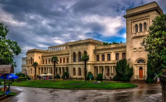 Спецслужбы Украины оказывают давление на гостей Форума друзей Крыма 