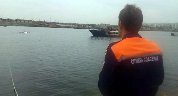 У берегов Севастополя с тонувшего катера спасли шестерых человек