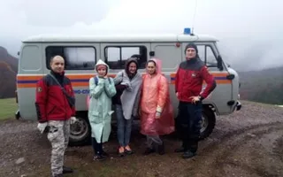 Заблудившихся в горах 7 туристов спасли сотрудники «Крым-спаса»