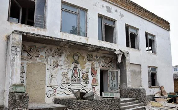 В Евпатории восстановят детсад «Золотая рыбка», закрытый в 90-х