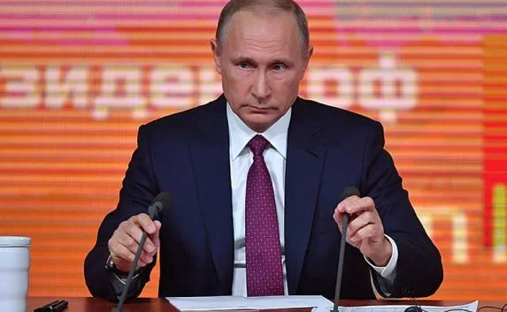 Выборы, налоговая амнистия и передача Крыма: итоги пресс-конференции Путина (фото, видео)