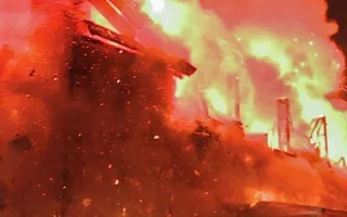 В Бахчисарае из-за крупного пожара в доме провели эвакуацию людей