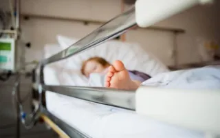 Дети, пострадавшие в ДТП на керченской трассе, находятся в тяжёлом состоянии