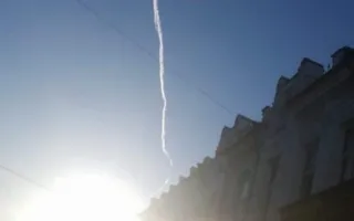 Крымчане приняли громкий хлопок в небе за НЛО