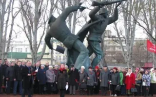 Годовщину Керченско-Феодосийского десанта отметили митингом в Феодосии (фото, видео)