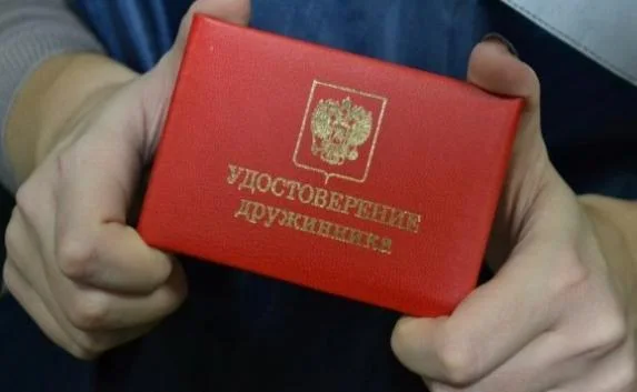 Путин включил Севастополь в список городов с народными дружинами