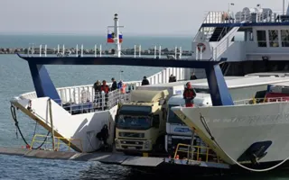 Паромы в Керченском проливе начали ходить «по фактической погоде»