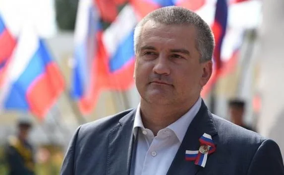 Аксёнов поздравил крымчан с Днём Республики (видео)