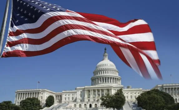 Приостановка работы правительства США и подробности стрельбы в Симферополе: новости мира (фото, видео)