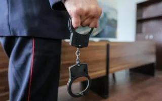 Кража денег у пенсионерки и автомобиль друга в ломбарде — сводка происшествий в Крыму