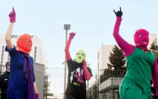 Казаки «надавали по шапке» Алехиной из Pussy Riot 