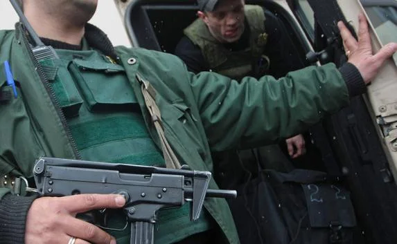 Грабители сядут на 15 лет за нападение на инкассатора в Симферополе