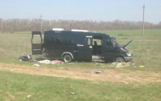 В Крыму электричка протаранила автобус — погибли 5 человек (обновлено)