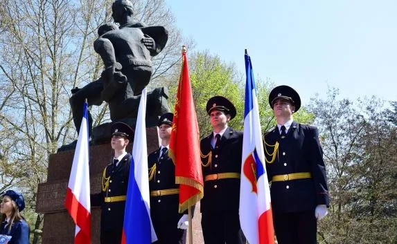 В Симферополе отметили день освобождения от фашистских захватчиков (фото)