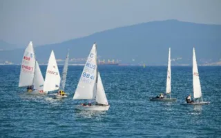60 спортсменов приняли участие в парусной регате на призы Севастополя