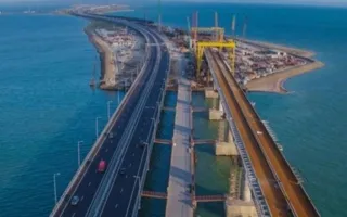 На Крымском мосту забили последнюю сваю в фундамент железной дороги (фото, видео)